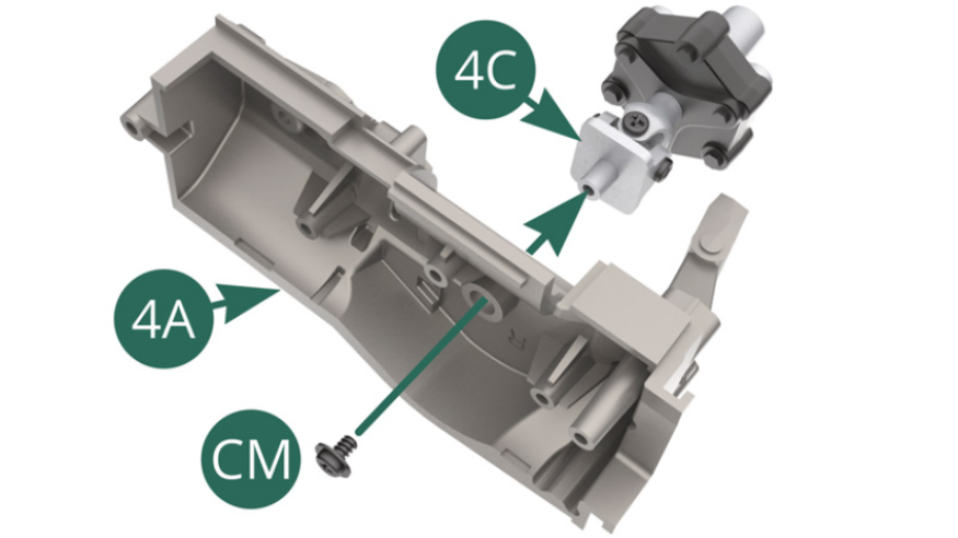 Position the shaft of the 4C transmission seal on the right crankcase of the 4A gearbox and secure it with a CM screw.