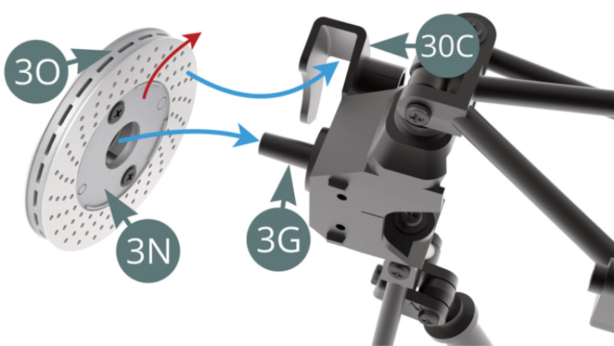 Position left brake disc 30-3N (note the direction of the ventilation holes, red arrow) on 3G hub carrier while inserting it into 30C Left brake bailer (blue arrows). Illustrations opposite.