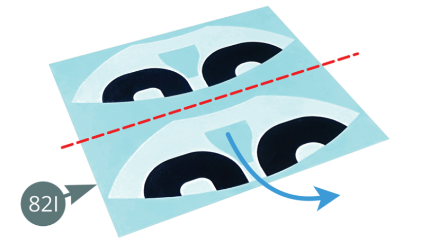 Cut out one of the two decals (82I) and immerse it in water for 60 seconds. Then carefully slide it onto the body (80A) and position it opposite the number 20 on the bonnet (1B) - see next illustration.