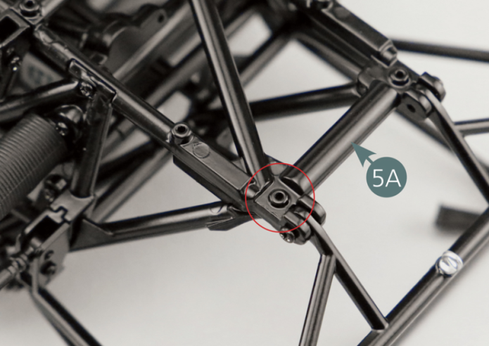 Position the bracket (13D) on the lower frame (5A) and secure it with an SM screw.