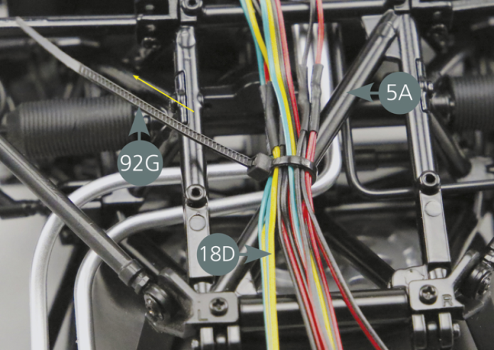 Flip over the front frame and the seating unit that is held together, and secure these with six AIM screws. 