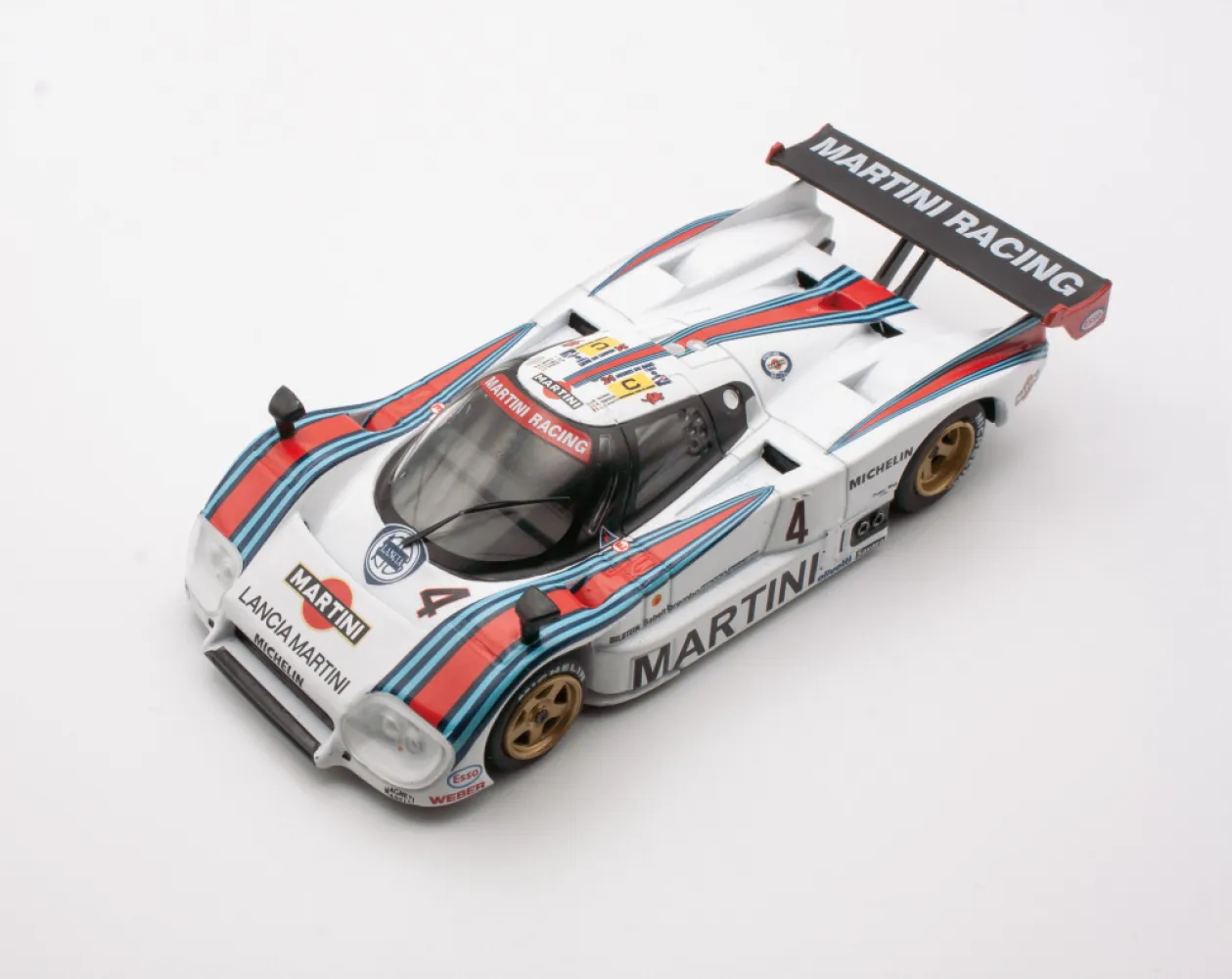 Le Mans - Lancia LC2 - IXO Collections