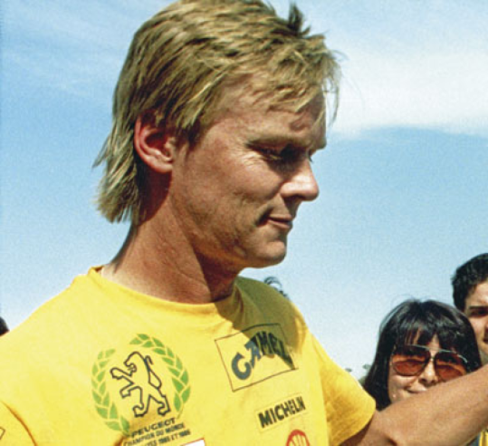 In 1987, Ari Vatanen won the first of his four Paris-Dakar Rally victories in the Peugeot 205 Grand Raid.© IXO Collections SAS - Tous droits réservés. Crédits photo © Peugeot
