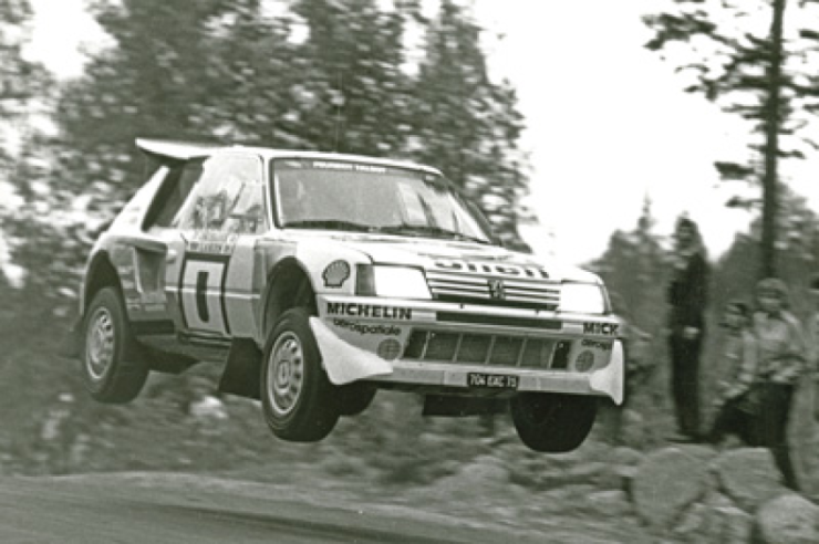At the 1984 1000 Lakes Rally, Vatanen won his first World Championship rally back home in Finland. © IXO Collections SAS - Tous droits réservés. Crédits photo © Peugeot