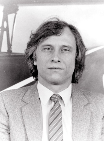 Responsible for Peugeot's exterior styling from 1975, Gérard Welter, the co-founder of WM, ended his career as director of the brand's styling centre from 1998 to 2007. © IXO Collections SAS - Tous droits réservés. Crédits photo © Peugeot