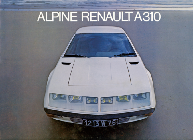 The first 4-page black and white catalogue of the new Alpine was illustrated with photos of the initial prototype with its louvered rear window. © IXO Collections SAS - Tous droits réservés. Crédits photo ©  Renault D.R. / Archives et Collections