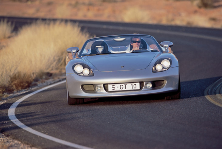 Former World Champion Walter Röhrl was actively involved in the development and promotion of the Carrera GT. © IXO Collections SAS - Tous droits réservés. Crédits photo © Porsche / D.R.