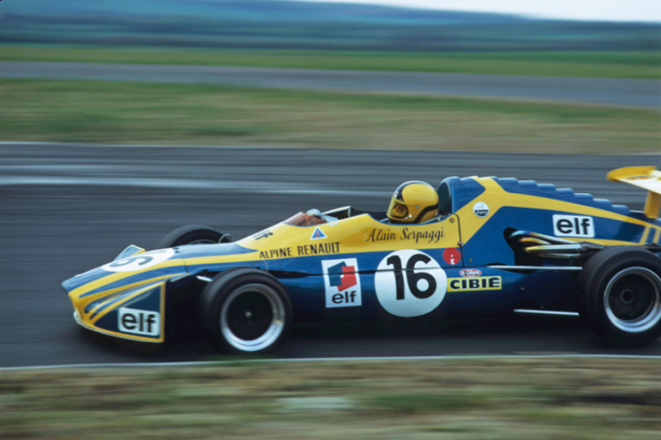 Formel-3-Rennen im Jahr 1972: Serpaggis Alpine ist immer noch blau, aber das Gelb von Renault kommt langsam in Sicht. © IXO Collections SAS - Tous droits réservés. Crédits photo ©  Renault / D.R.