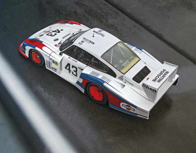 O carro utilizado em Le Mans estava "limitado" a 750 cv por motivos de fiabilidade, mas o motor podia desenvolver até 845 cv.© IXO Collections SAS - Tous droits réservés. 
