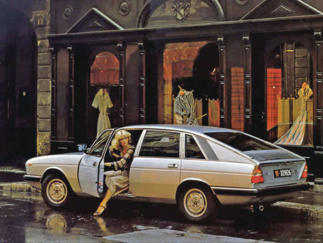 Con el Gamma, Lancia se reposicionaba en el segmento de las berlinas de gran cilindrada, con el objetivo de competir con los fabricantes alemanes. © IXO Collections SAS - Tous droits réservés. Crédits photo © Lancia D.R.