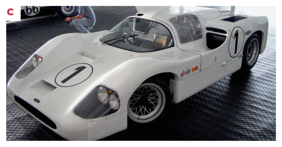 C. L’unica Chaparral 2F ancora esistente in esposizione durante il Rolex Monterey Historic Races del 2005, storica manifestazione californiana di auto d’epoca. © IXO Collections SAS - Tous droits réservés. 