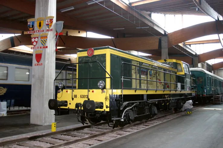 Built between 1953 and 1967, BB-63001 to 64819 were the SNCF's “all-rounders”, running trains of all kinds, including freight, on all the medium and small lines. This is N° 63013.© IXO Collections SAS - Tous droits réservés. Crédits photo ©&nbsp;Collection Trainsconsultant-Lamming