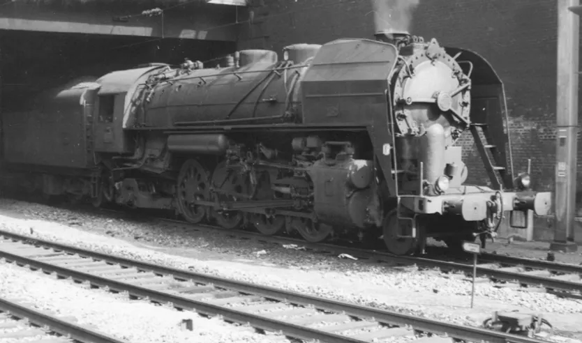 Locomotiva 141-R com rodas «Boxpok» na região Norte e em magníficas condições. © IXO Collections SAS - Tous droits réservés. Crédits photo ©&nbsp;Crédit : Document Néel.