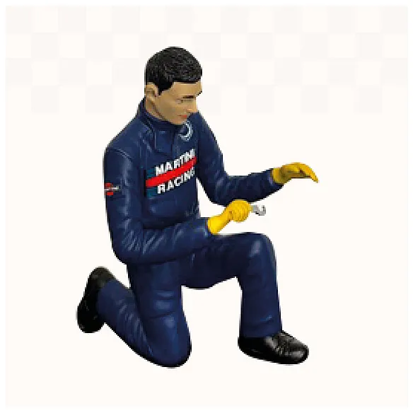 Kneeling Mechanic Figure – Lancia Martini Racing Team