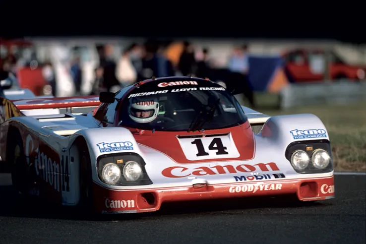 The Porsche 956 modified by GTi Engineering at the 1985 Le Mans 24 Hours finished second, just three laps behind the 956B of the German Joest team.© IXO Collections SAS - Tous droits réservés.&nbsp;