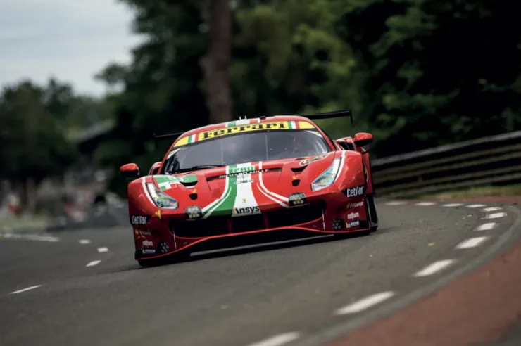 The “Evo” version is scheduled to be introduced in 2018, two years after the launch of the 488 GTE.© IXO Collections SAS - Tous droits réservés.