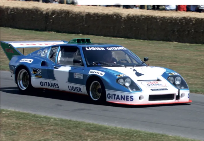 The white and blue livery of the JS2, launched in 1974, replaced BP's yellow and green livery, though the Ligier team only became sponsored by Gitanes and Total in 1975.© IXO Collections SAS - Tous droits réservés.