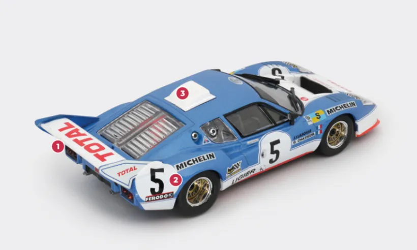1. The rear wing has an adjustable element held in place by two additional supports.2. The Ligier JS2 racing version has the same monocoque chassis as the road version, but it is made of aluminium instead of steel.3. The 3-litre Cosworth DFV V8 engine produces a maximum output of 460 bhp, 130 more than the original Maserati V6 engine used before 1975.© IXO Collections SAS - Tous droits réservés.