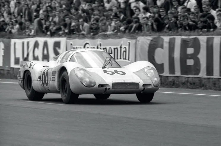 Da das 24-Stunden-Rennen von Le Mans 1968 auf September verschoben wurde, konnten die neuen Prototypen den Sommer nutzen, um ihre Leistung zu optimieren.© IXO Collections SAS - Tous droits réservés.&nbsp;
