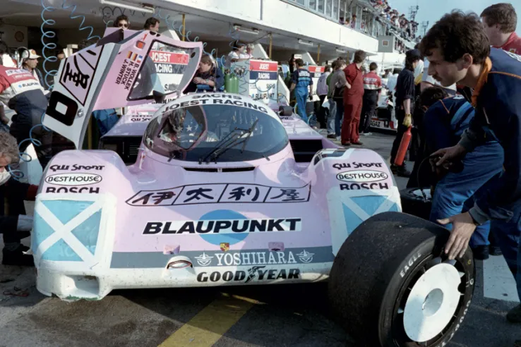 The Joest team in the paddock at the 1989 Le Mans 24 Hours making final preparations to the 962, the car that would finish third.© IXO Collections SAS - Tous droits réservés.&nbsp;