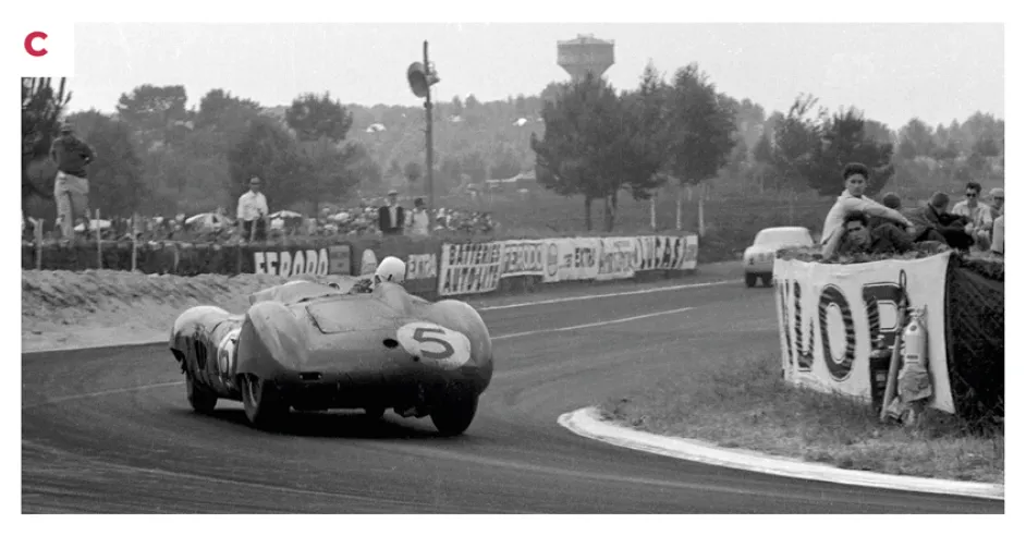 C. Die DBR1, die 1959 den ersten und zweiten Platz belegten (hier das Auto Nr. 5 der späteren Sieger Shelby und Salvadori), waren auch die einzigen beiden Autos der Sportklasse, die das Rennen beendeten. Nur Grand-Touring-Autos überquerten nach ihnen die Ziellinie.© IXO Collections SAS - Tous droits réservés. 