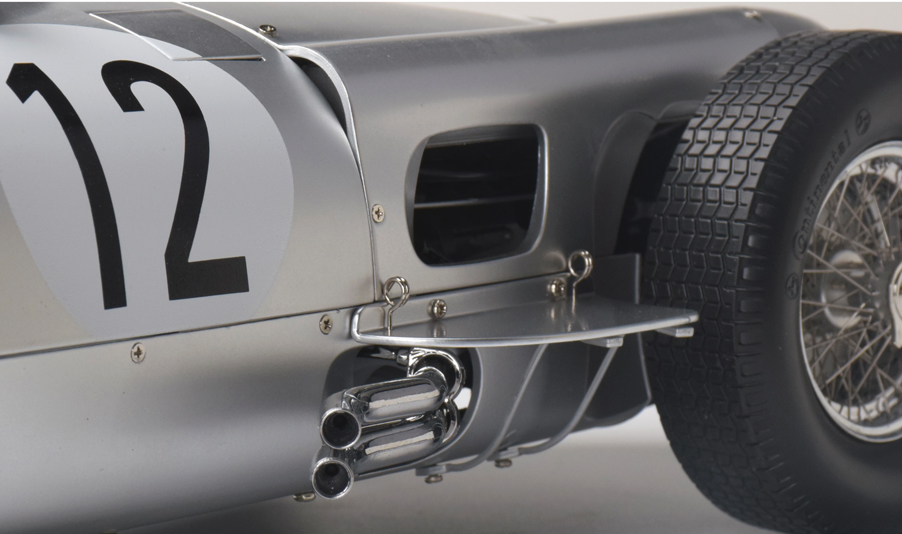 Assemble the number 8 Mercedes-Benz W 196 R, driven by Stirling Moss